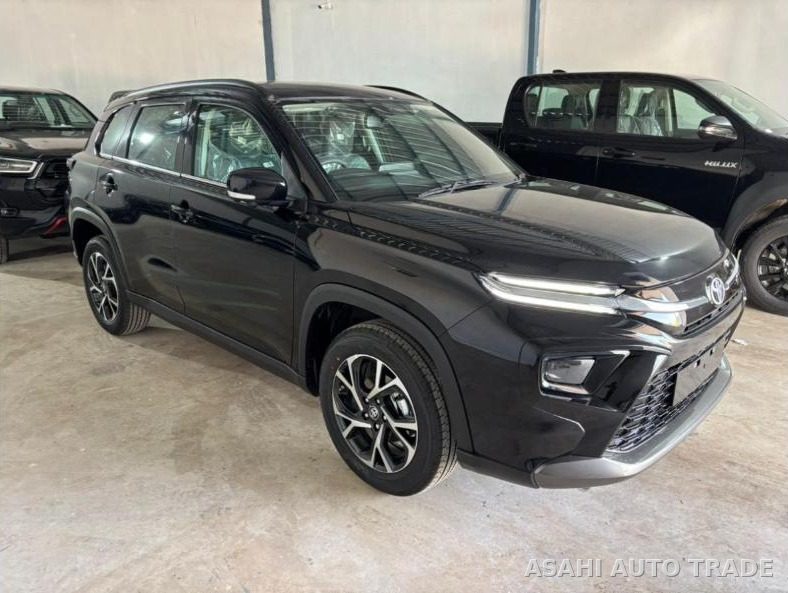2026 TOYOTA URBAN CRUISER HYRYDER V